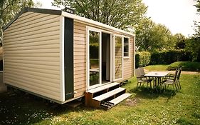 Cahita Camping Belle-Vue 2000